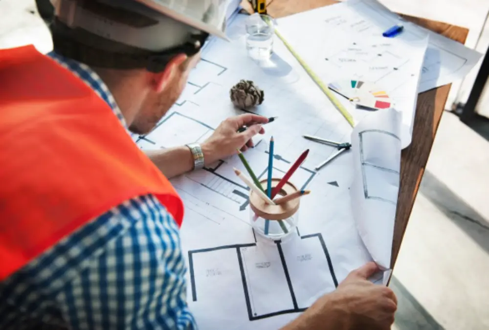  2. دراسة وتحليل الموقع (Site Analysis)