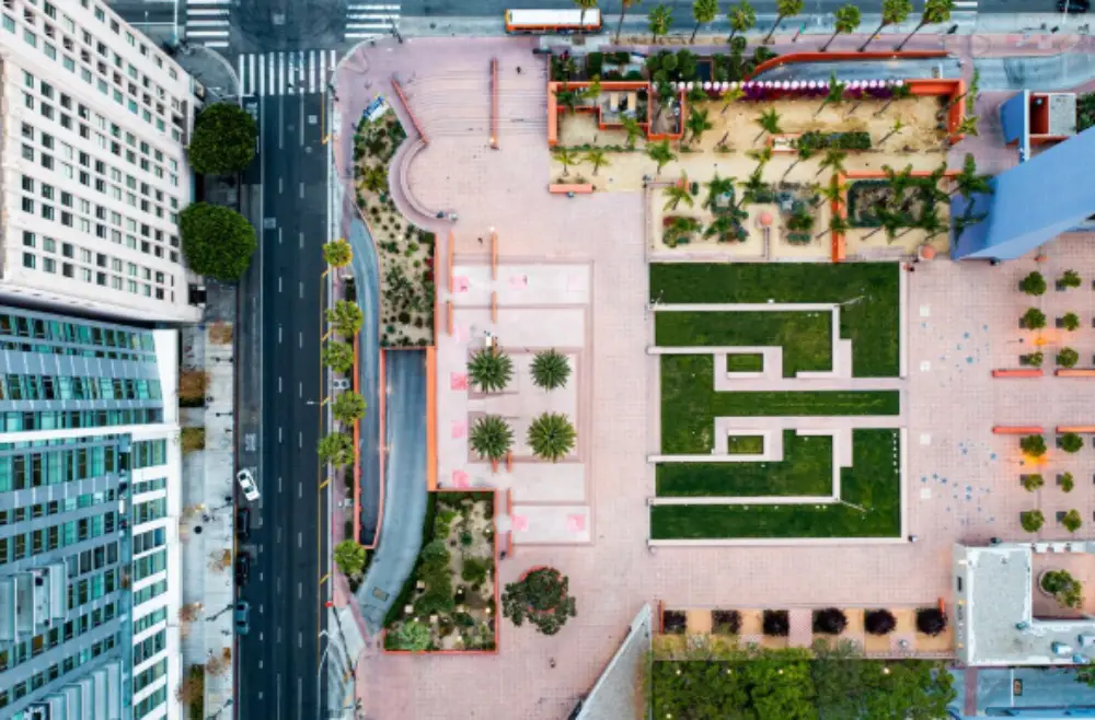  6. تصميم اللاندسكيب والمجال العام 