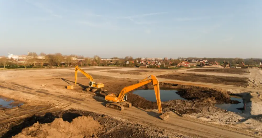 2. أعمال الحفر والأساسات